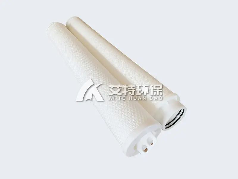 Large flow pleated filter element