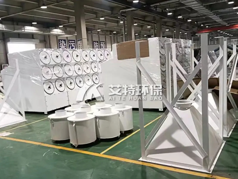 Centralized welding fume filter cartridge dust collector