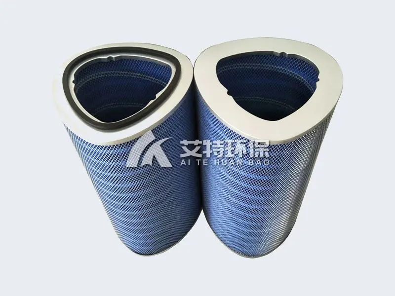 Triangular filter cartridge P034584-016-142