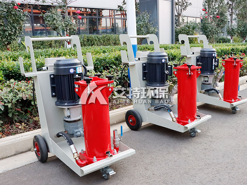 Portable oil filter truck