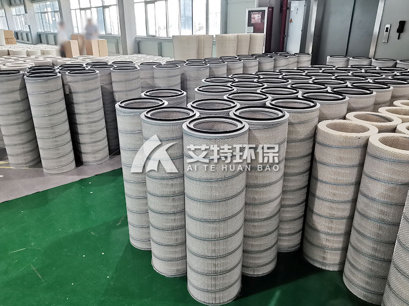 Air filter element 320/660