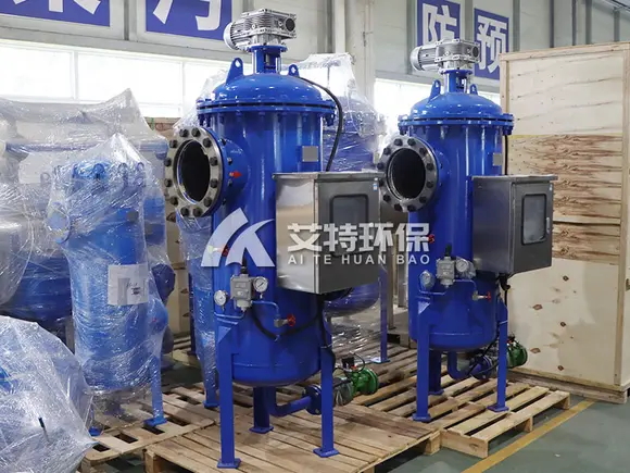 Fully automatic pipeline multi-core self-cleaning filter