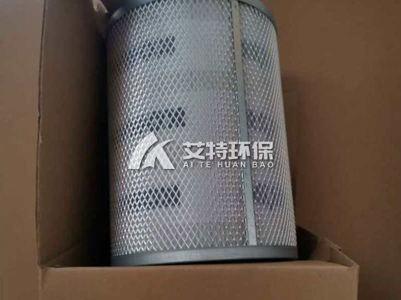 Hydraulic oil filter element 6610-51-4400