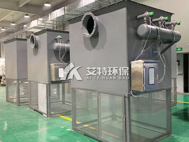 Self-cleaning air filter for natural gas compressor room