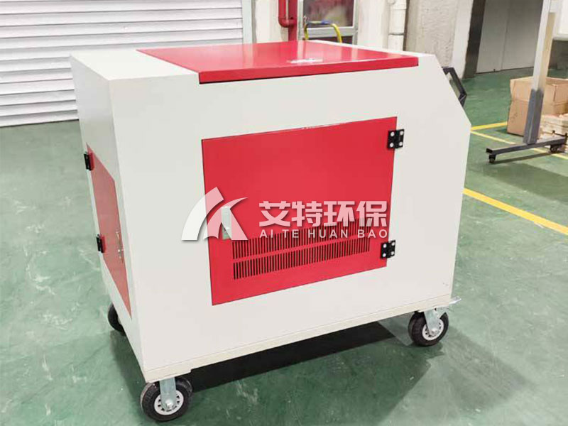 LYC-32C tank type mobile oil filter truck